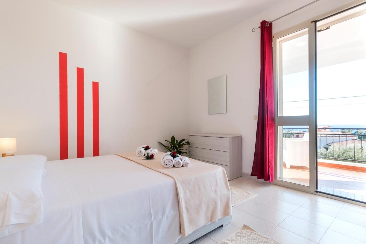 Suite Apartment La Punta Cala Gonone Luaran gambar
