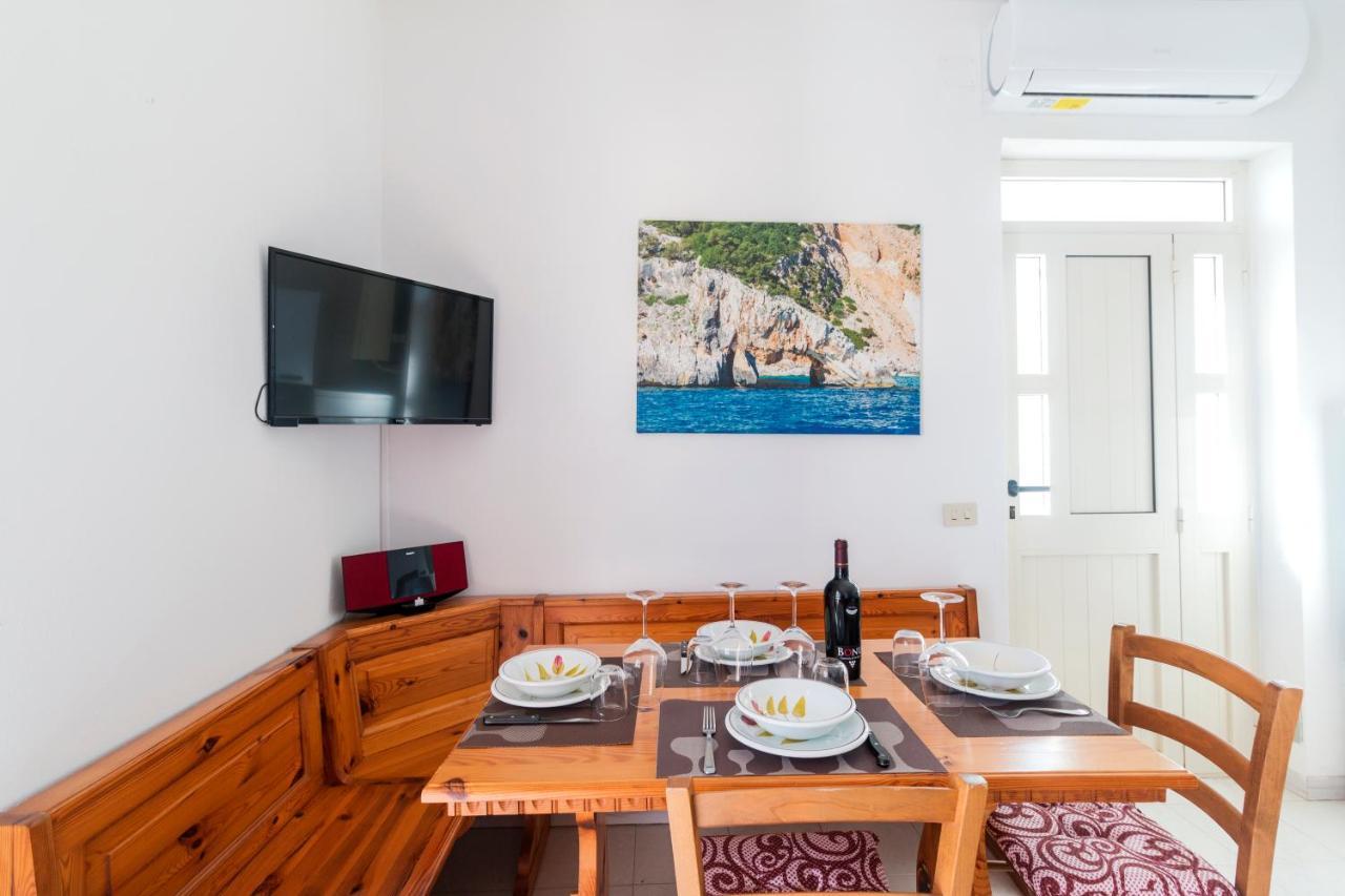 Suite Apartment La Punta Cala Gonone Luaran gambar